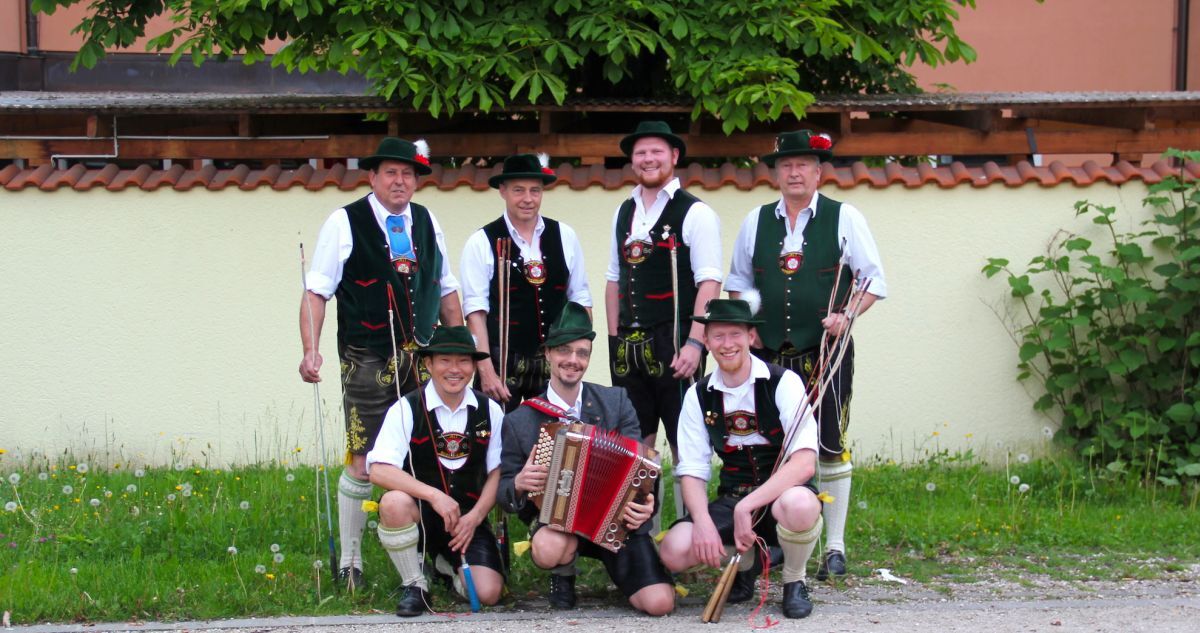 Alt Rosenheimer Goaßlschnalzergruppe Alt Rosenheimer Goaßlschnalzergruppe
